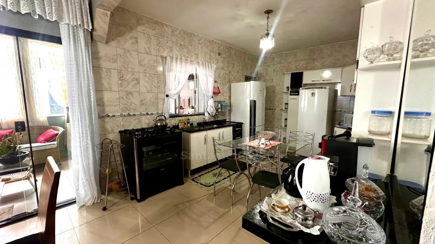 Comprar Casa / Padrão em Londrina R$ 600.000,00 - Foto 16