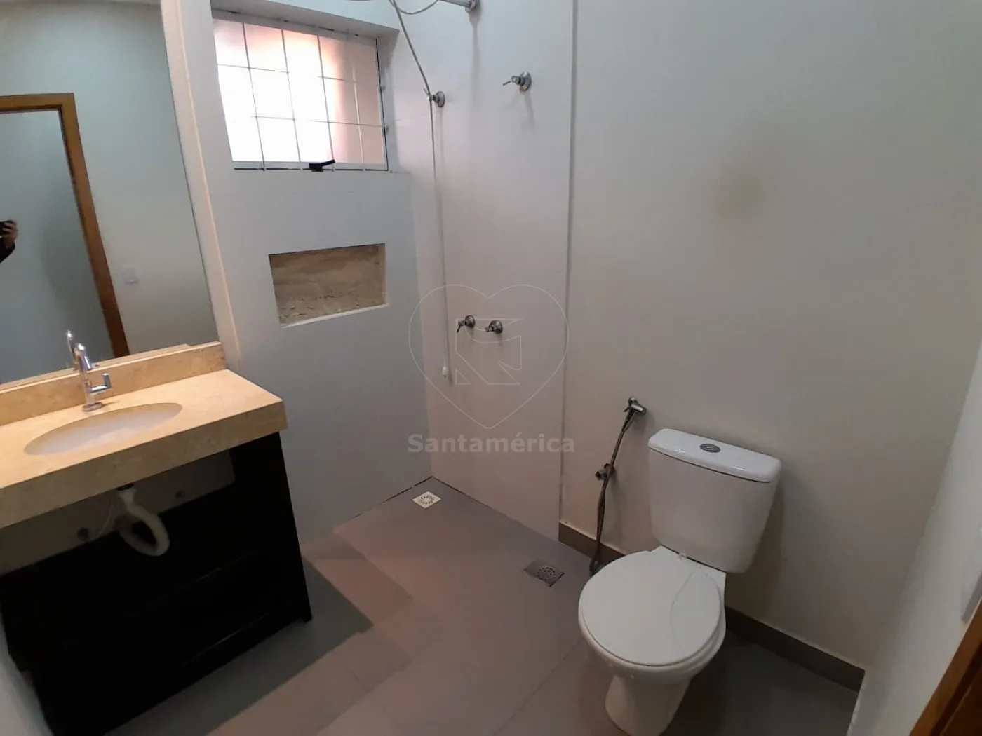 Casa à venda e para alugar com 2 quartos na Região Oeste de Londrina próxima à UEL Alugar Casa / Padrão em Londrina R$ 1.750,00 - Foto 10