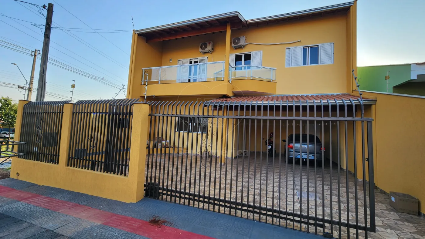 Casa à venda na Região Norte de Londrina com 4 quartos próxima à Avenida Saul Elkind Comprar Casa / Padrão em Londrina R$ 550.000,00 - Foto 1