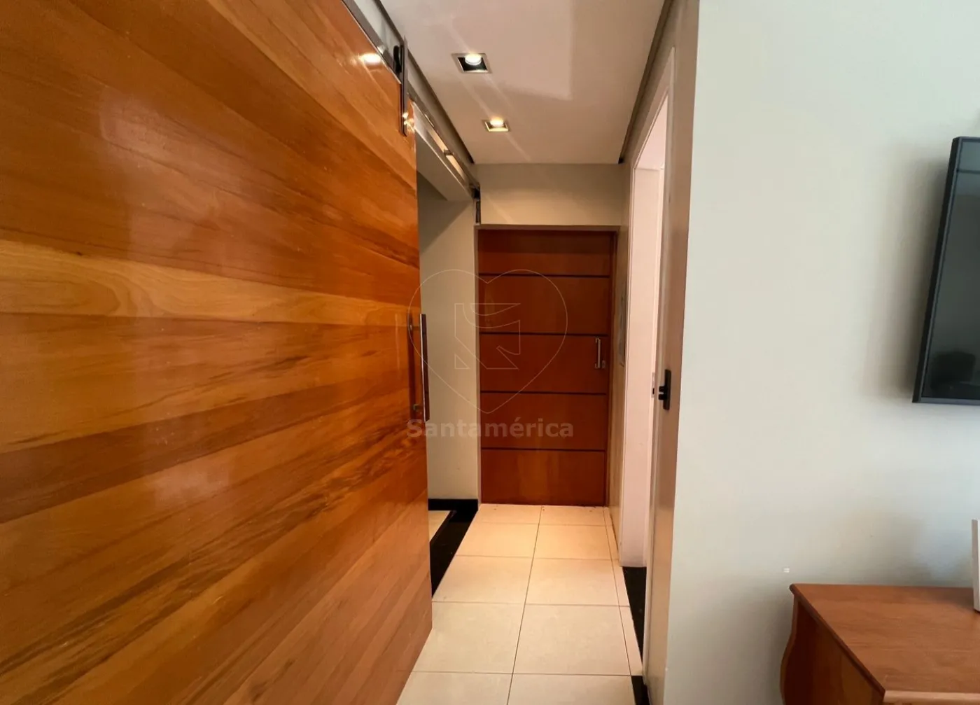 Apartamento para alugar na Região Sul de Londrina com 2 quartos no Edifício Crystal Alugar Apartamento / Padrão em Londrina R$ 3.500,00 - Foto 12