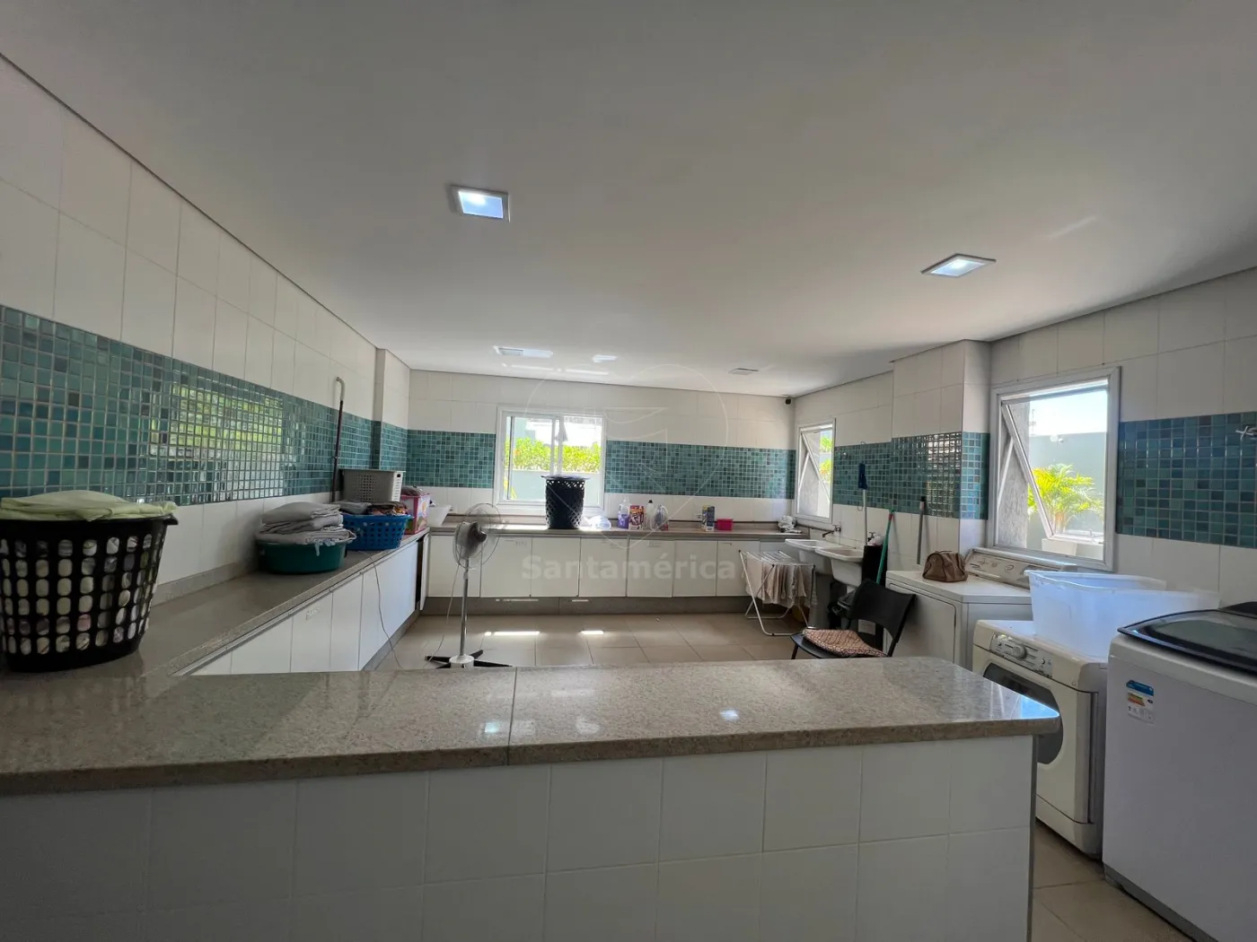 Apartamento para alugar na Região Sul de Londrina com 2 quartos no Edifício Crystal Alugar Apartamento / Padrão em Londrina R$ 3.500,00 - Foto 31