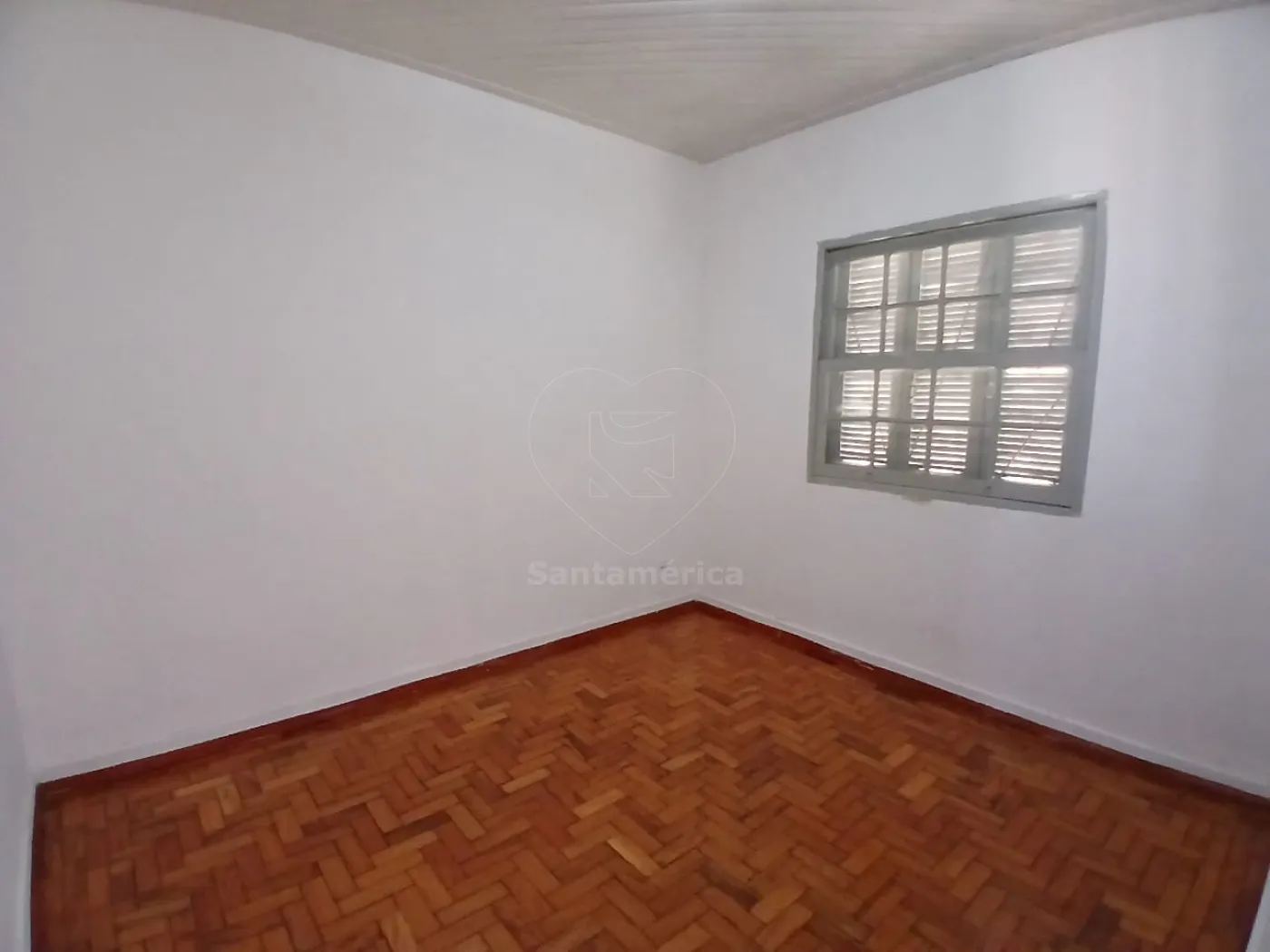 Sobrado de fundos na Região Central de Londrina para alugar no Centro com 2 quartos Alugar Casa / Padrão em Londrina R$ 1.300,00 - Foto 9