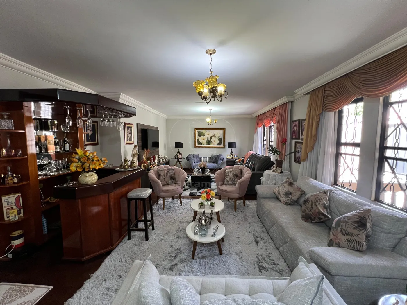 Alugar Casa / Padrão em Londrina R$ 6.000,00 - Foto 5