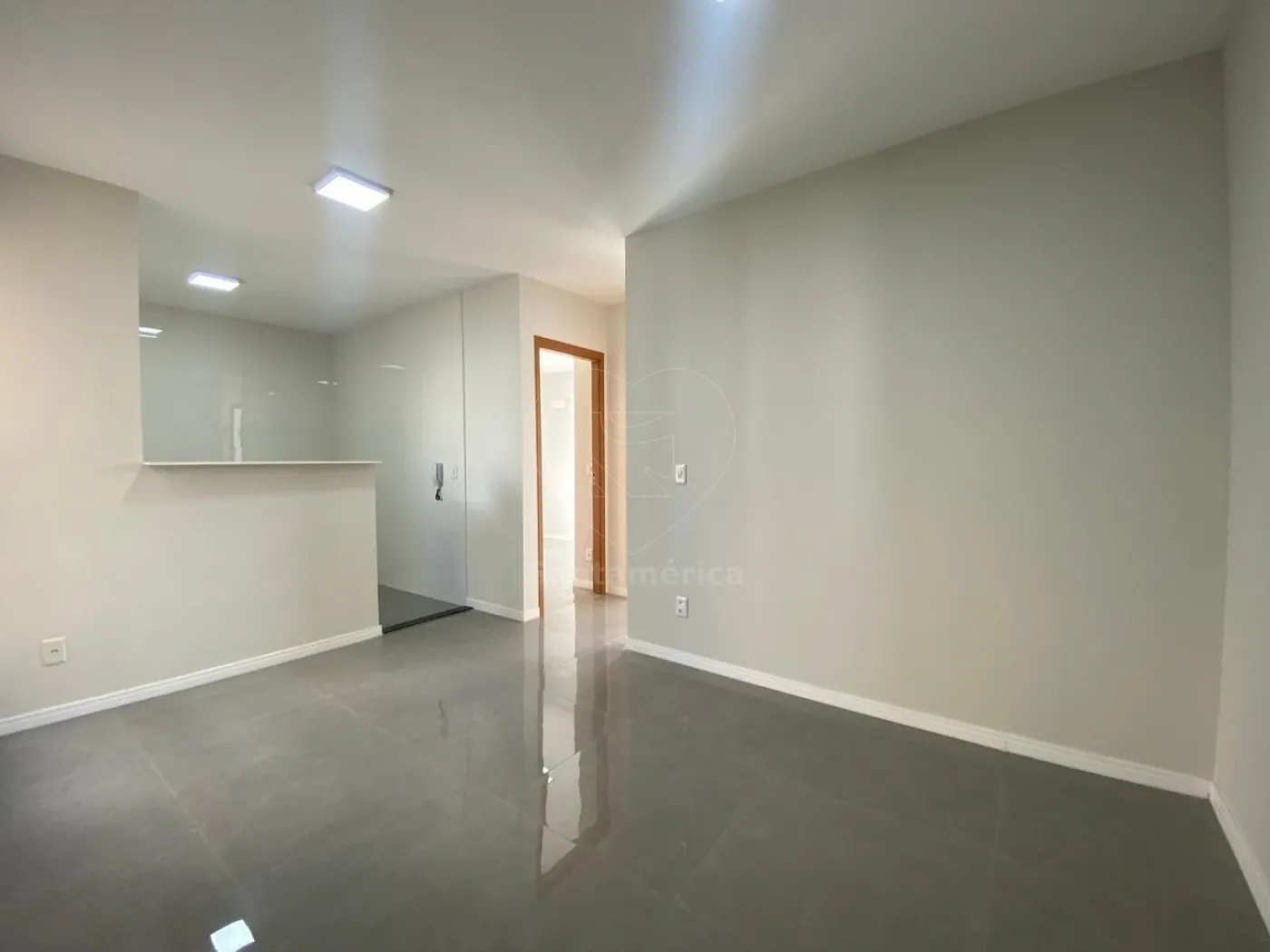 Apartamento à venda com 2 quartos no Edifício Spazio La Traviata na Região Oeste de Londrina Comprar Apartamento / Padrão em Londrina R$ 185.000,00 - Foto 5