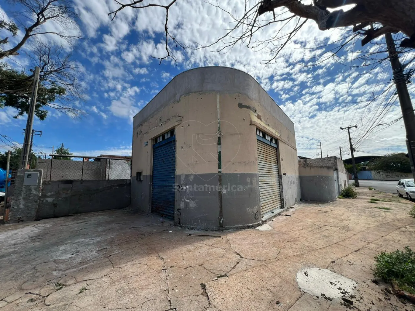 Barracão para alugar na Região Central de Londrina com 45m² e 1 garagem Alugar Comercial / Barracão em Londrina R$ 2.000,00 - Foto 1