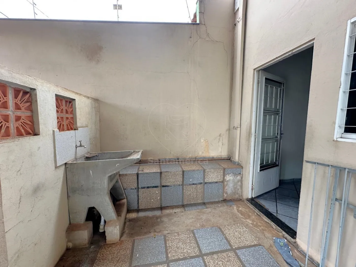 Casa para alugar com 4 quartos na Região Norte de Londrina no João Paz Alugar Casa / Padrão em Londrina R$ 2.200,00 - Foto 19