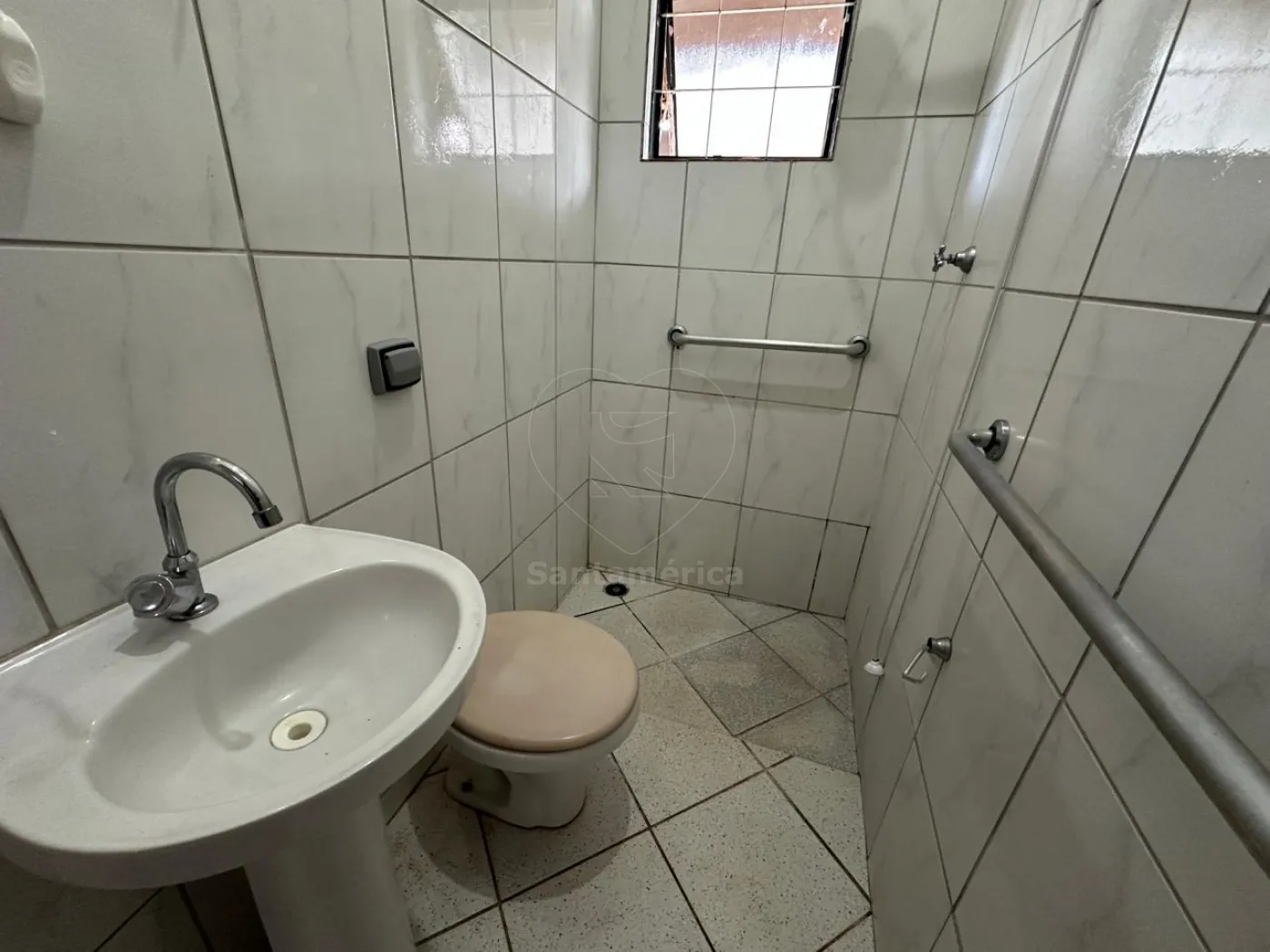 Casa para alugar no João Paz com 4 quartos na Região Norte de Londrina Alugar Casa / Padrão em Londrina R$ 2.200,00 - Foto 23