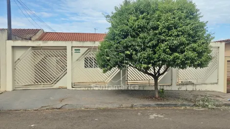 imagem 2 - Casa para venda na Zona Norte de Londrina, no Jardim Santa Monica com 4 Quartos imagem 2 - Casa para venda na Zona Norte de Londrina, no Jardim Santa Monica com 4 Quartos