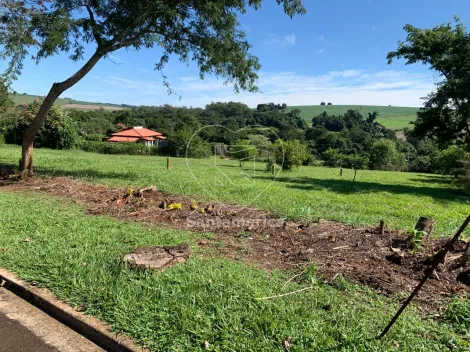 imagem 1 - Chácara Ampla com Bela Vista Para a Natureza no Condomínio Estância Cabral imagem 1 - Chácara Ampla com Bela Vista Para a Natureza no Condomínio Estância Cabral