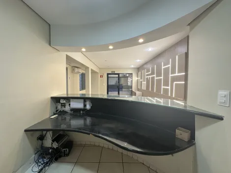 imagem 5 - Casa Comercial à Venda no bairro Lago Parque com 220m² útil na Região Central de Londrina imagem 5 - Casa Comercial à Venda no bairro Lago Parque com 220m² útil na Região Central de Londrina