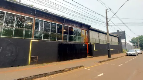 imagem 1 - Imóvel Comercial para Aluguel na Região Oeste - de frente ao Lago Igapó imagem 1 - Imóvel Comercial para Aluguel na Região Oeste - de frente ao Lago Igapó