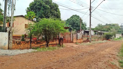 imagem 2 - Chácara Ampla à Venda na Zona Leste de Londrina, Próxima à Avenida das Maritacas imagem 2 - Chácara Ampla à Venda na Zona Leste de Londrina, Próxima à Avenida das Maritacas