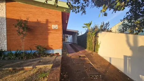 imagem 4 - Casa comercial para alugar ou vender no Jardim Petrópolis com 6 quartos na Região Central de Londrina imagem 4 - Casa comercial para alugar ou vender no Jardim Petrópolis com 6 quartos na Região Central de Londrina
