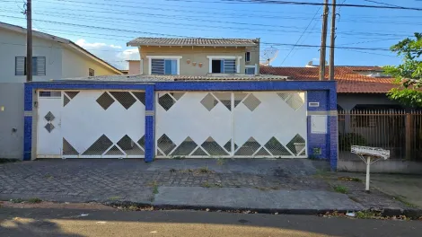 imagem 3 - Casa assobradada à venda no jardim Hedy, região Oeste de Londrina, com 4 quartos, sendo 1 suíte imagem 3 - Casa assobradada à venda no jardim Hedy, região Oeste de Londrina, com 4 quartos, sendo 1 suíte