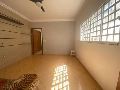 imagem 3 - Casa à Venda na Região Leste com 3 Dormitórios sendo 1 suíte em Londrina imagem 3 - Casa à Venda na Região Leste com 3 Dormitórios sendo 1 suíte em Londrina