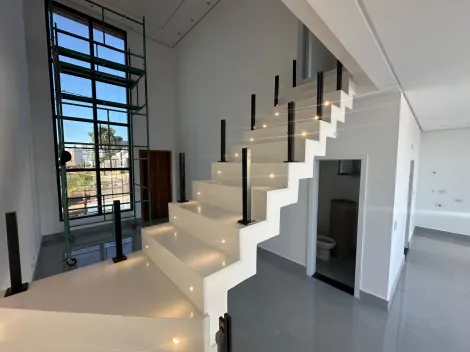 imagem 5 - Casa de Alto Padrão à Venda no Condomínio Araçari com 3 Suítes na Região Leste de Londrina imagem 5 - Casa de Alto Padrão à Venda no Condomínio Araçari com 3 Suítes na Região Leste de Londrina