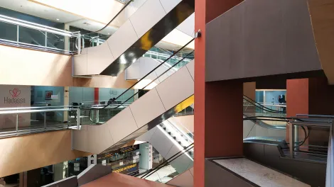 imagem 2 - Sala Comercial à Venda e para alugar no Complexo Empresarial Fugantti no Centro de Londrina imagem 2 - Sala Comercial à Venda e para alugar no Complexo Empresarial Fugantti no Centro de Londrina