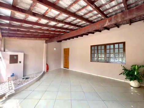 imagem 2 - Casa à Venda com 3 Dormitórios e Piscina na Região Sul imagem 2 - Casa à Venda com 3 Dormitórios e Piscina na Região Sul