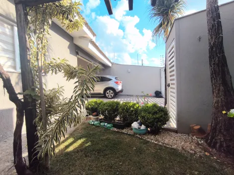 imagem 4 - Casa à Venda com 2 Dormitórios, Suíte e Ar Condicionado, Próxima à Avenida Europa imagem 4 - Casa à Venda com 2 Dormitórios, Suíte e Ar Condicionado, Próxima à Avenida Europa