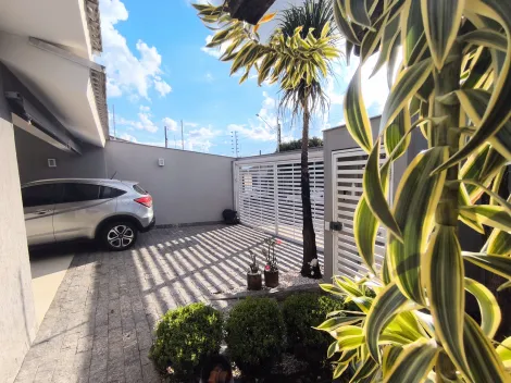 imagem 5 - Casa à Venda com 2 Dormitórios, Suíte e Ar Condicionado, Próxima à Avenida Europa imagem 5 - Casa à Venda com 2 Dormitórios, Suíte e Ar Condicionado, Próxima à Avenida Europa