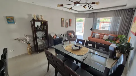 imagem 5 - Casa à Venda na Região Norte - 4 Quartos, 2 Suítes em Londrina imagem 5 - Casa à Venda na Região Norte - 4 Quartos, 2 Suítes em Londrina