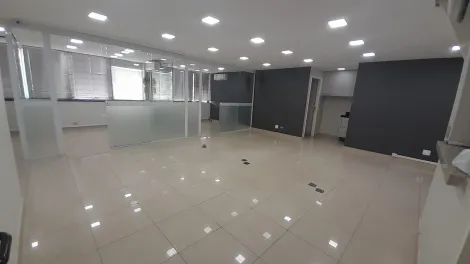 imagem 2 - Sala comercial para alugar no Edifício Conjunto Nacional no Centro de Londrina imagem 2 - Sala comercial para alugar no Edifício Conjunto Nacional no Centro de Londrina