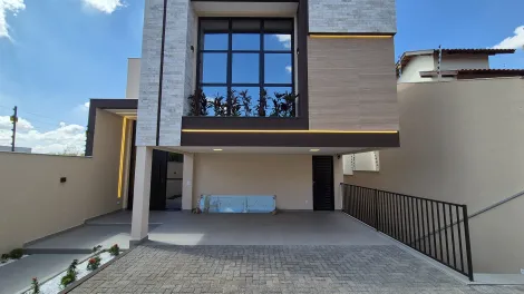 imagem 3 - Casa à Venda no Bairro Universitário com 3 Suítes e Área de Lazer imagem 3 - Casa à Venda no Bairro Universitário com 3 Suítes e Área de Lazer