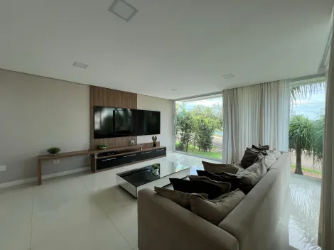 imagem 3 - Casa à venda no condomínio Golden Park com 4 quartos, sendo 1 suíte - Região Leste imagem 3 - Casa à venda no condomínio Golden Park com 4 quartos, sendo 1 suíte - Região Leste