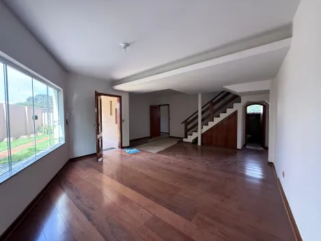 imagem 3 - Casa para Alugar no centro de Londrina com 6 quartos, 3 Suítes e Garagem para 6 Carros imagem 3 - Casa para Alugar no centro de Londrina com 6 quartos, 3 Suítes e Garagem para 6 Carros