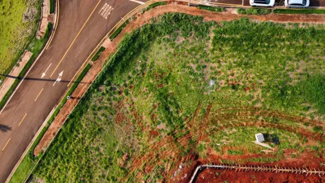 imagem 4 - Terreno plano à venda no Bairro Paysage Terra Nova, região Leste de Londrina. imagem 4 - Terreno plano à venda no Bairro Paysage Terra Nova, região Leste de Londrina.