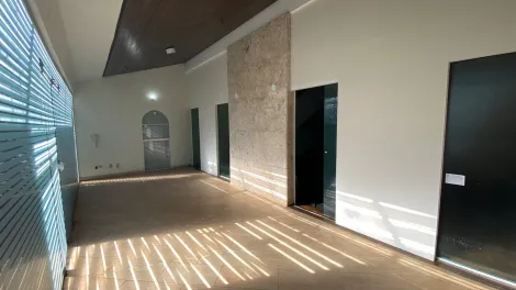 imagem 3 - Casa Comercial para alugar no Centro de Londrina com 4 quartos, sendo 3 suítes imagem 3 - Casa Comercial para alugar no Centro de Londrina com 4 quartos, sendo 3 suítes