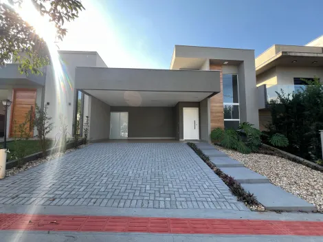 imagem 1 - Casa à Venda no Condomínio Bella Vittá com 3 Quartos e Jacuzzi imagem 1 - Casa à Venda no Condomínio Bella Vittá com 3 Quartos e Jacuzzi