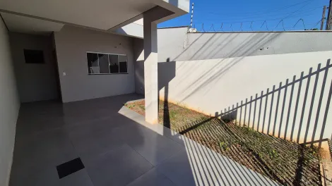 imagem 3 - Casa a Venda na Região Norte de Londrina com 3 Quartos e 1 Suíte com Sacada imagem 3 - Casa a Venda na Região Norte de Londrina com 3 Quartos e 1 Suíte com Sacada