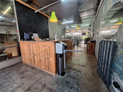 imagem 5 - Barracão para Locação e Venda Comercial no Centro de Londrina com 2 Vestiários imagem 5 - Barracão para Locação e Venda Comercial no Centro de Londrina com 2 Vestiários