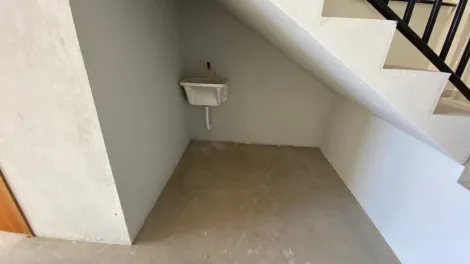 imagem 4 - Barracão comercial para alugar na Avenida Robert Koch com mezanino na Região Leste de Londrina imagem 4 - Barracão comercial para alugar na Avenida Robert Koch com mezanino na Região Leste de Londrina