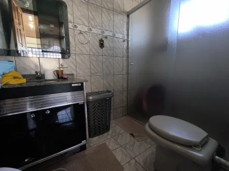 imagem 5 - Sobrado à Venda em Região Comercial na Vila Casoni em Londrina, com Área Residencial e Comercial! imagem 5 - Sobrado à Venda em Região Comercial na Vila Casoni em Londrina, com Área Residencial e Comercial!