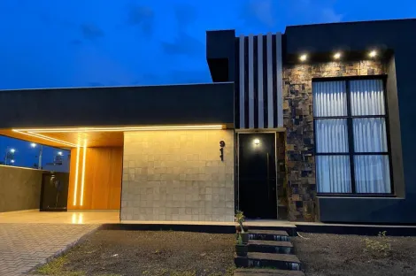 imagem 2 - Casa à venda em condomínio fechado na Região Leste de Londrina com 2 suítes e piscina imagem 2 - Casa à venda em condomínio fechado na Região Leste de Londrina com 2 suítes e piscina
