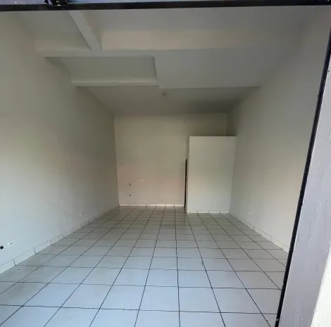 imagem 4 - Loja de esquina para alugar no Jardim Interlagos, Zona Leste de Londrina imagem 4 - Loja de esquina para alugar no Jardim Interlagos, Zona Leste de Londrina