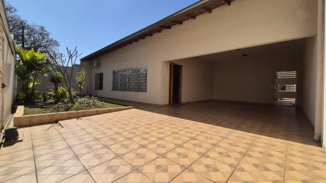 imagem 2 - Casa ampla para venda com 3 quartos e quintal próxima à Avenida Harry Prochet imagem 2 - Casa ampla para venda com 3 quartos e quintal próxima à Avenida Harry Prochet