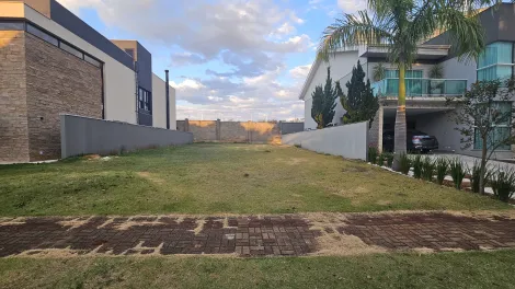 imagem 2 - Terreno Plano à Venda no Condomínio Alphaville II - Região Sul de Londrina,  com 380,56m² imagem 2 - Terreno Plano à Venda no Condomínio Alphaville II - Região Sul de Londrina,  com 380,56m²
