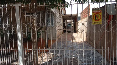 imagem 4 - Imóvel à Venda com Terreno Amplo e 2 Casas no Santa Rita 1, Zona Oeste de Londrina imagem 4 - Imóvel à Venda com Terreno Amplo e 2 Casas no Santa Rita 1, Zona Oeste de Londrina