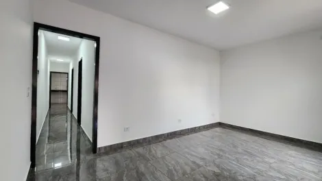 imagem 4 - Casa com 2 Quartos à Venda na Região Leste de Londrina, Próxima ao Hospital Universitário imagem 4 - Casa com 2 Quartos à Venda na Região Leste de Londrina, Próxima ao Hospital Universitário