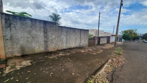 imagem 3 - Terreno à venda próximo à Universidade Estadual de Londrina com 250m² na Região Oeste de Londrina imagem 3 - Terreno à venda próximo à Universidade Estadual de Londrina com 250m² na Região Oeste de Londrina