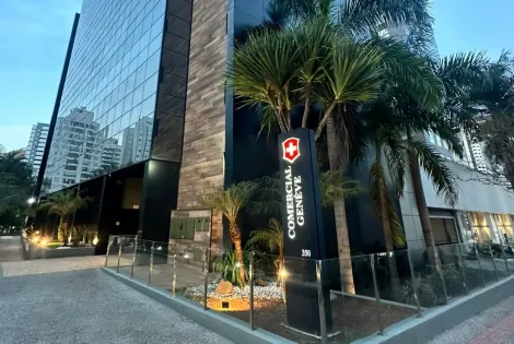 imagem 1 - Andar inteiro no Edifício Comercial Genève para locação na Gleba Fazenda Palhano em Londrina imagem 1 - Andar inteiro no Edifício Comercial Genève para locação na Gleba Fazenda Palhano em Londrina