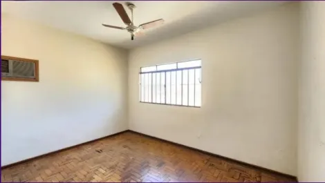 imagem 4 - Casa para alugar no bairro Califórnia com 3 quartos na Região Leste de Londrina imagem 4 - Casa para alugar no bairro Califórnia com 3 quartos na Região Leste de Londrina
