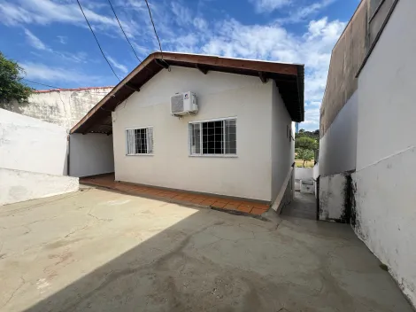 imagem 2 - Casa Assobradada para Alugar na Beira do Lago| 3 Quartos, Ampla e Bem Localizada imagem 2 - Casa Assobradada para Alugar na Beira do Lago| 3 Quartos, Ampla e Bem Localizada